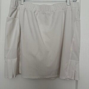 Chico's Zenergy UPF Skort with Side Pleats and Pockets